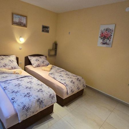 Apartmani Plavsic Novi Vinodolski Extérieur photo