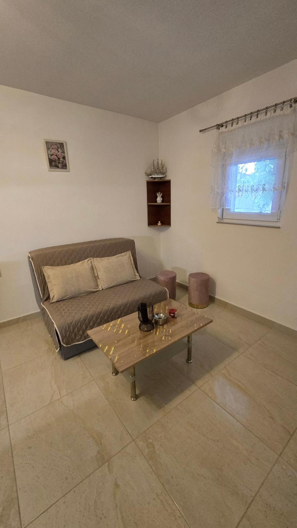 Apartmani Plavsic Novi Vinodolski Extérieur photo