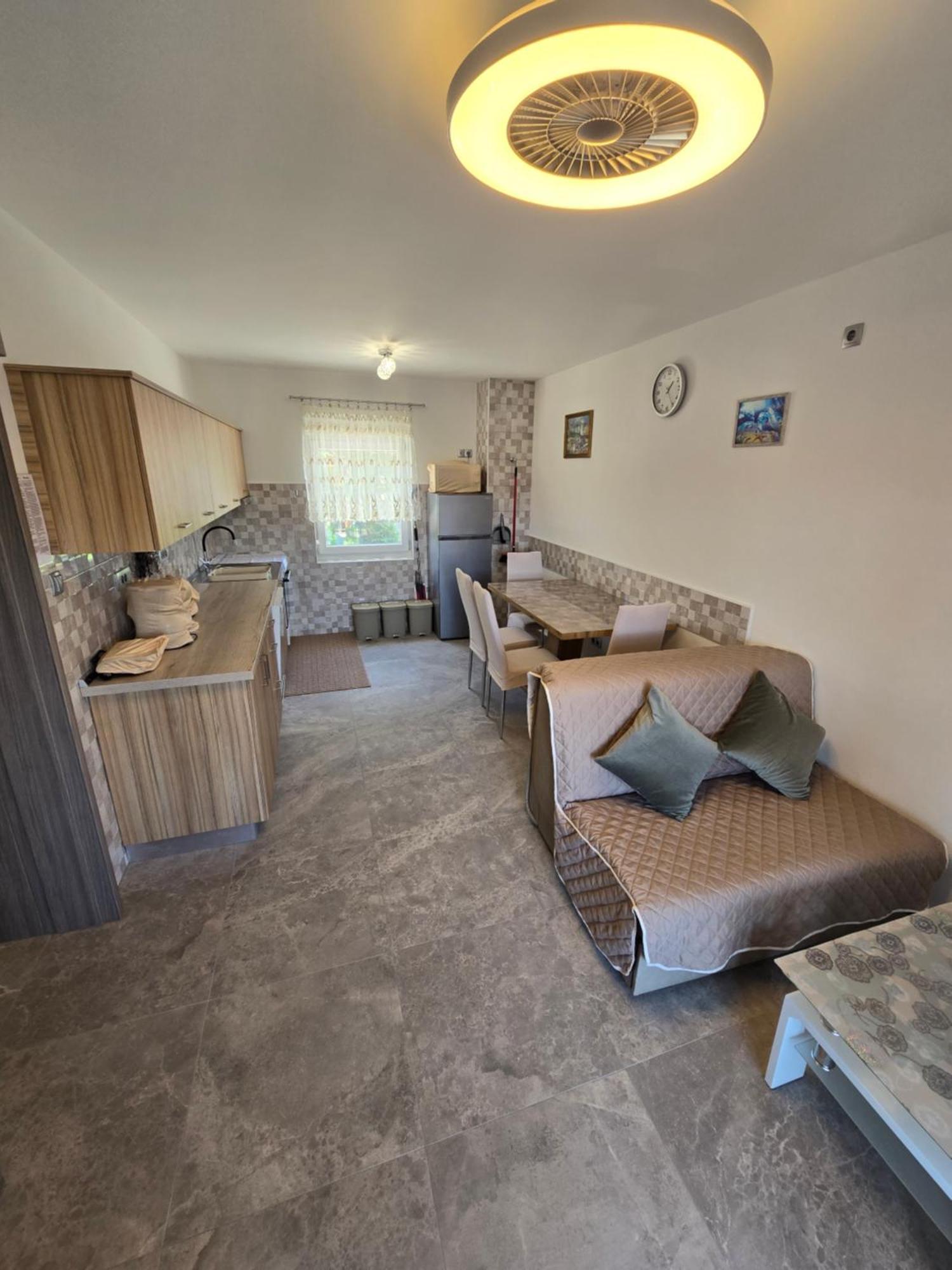 Apartmani Plavsic Novi Vinodolski Extérieur photo